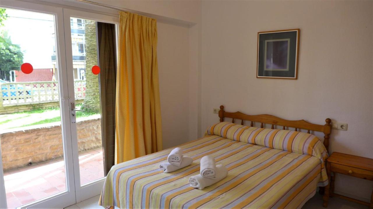 Apartamentos Flandria Salou Exterior foto